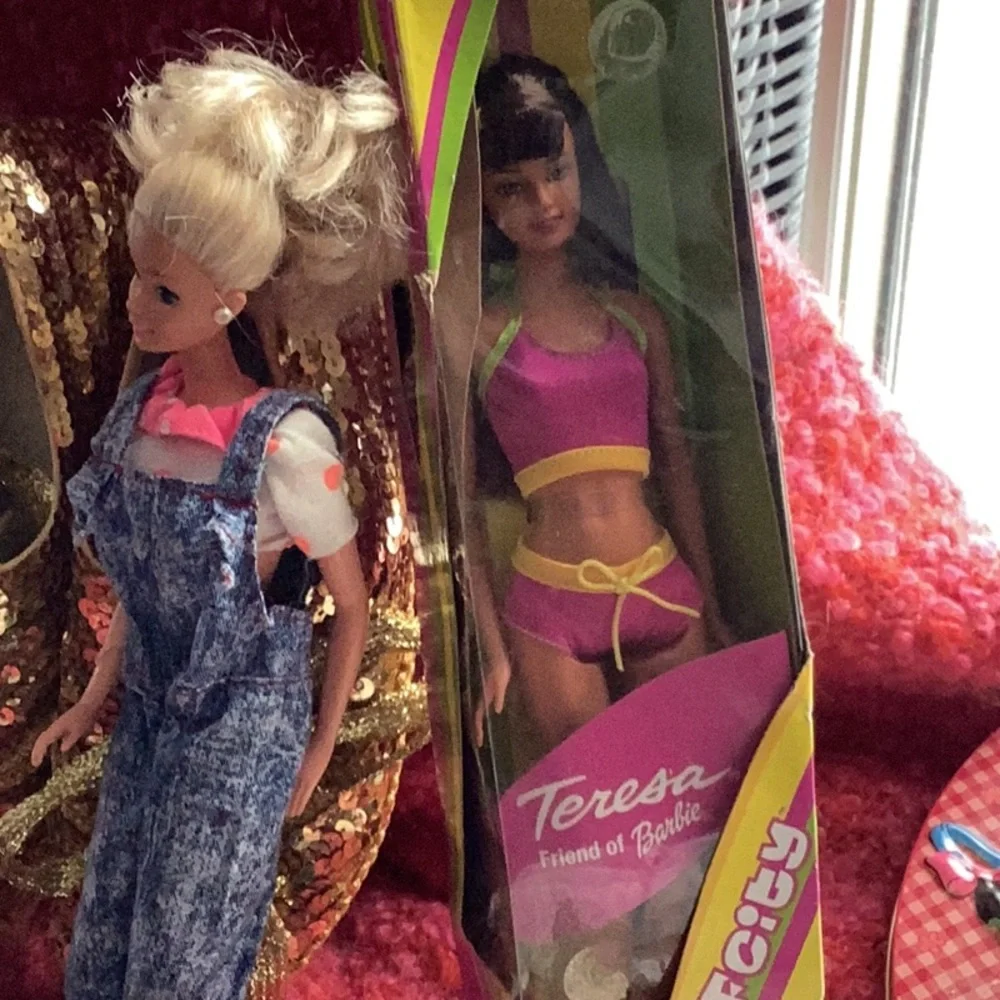 Barbie Surf City Teresa  Friend of Barbie Deadstock  🎁  Ready